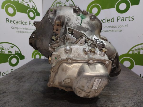 Caja De Velocidades Chevrolet Corsa 1.4 -detalle- (04718395)