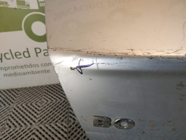 Tapa De Baul Vw Bora Lv (01426426)