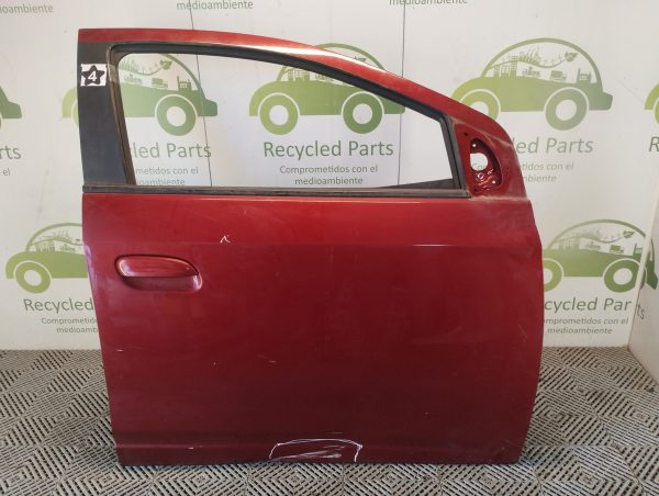 Puerta Delantera Derecha Chevrolet Onix (05585848)