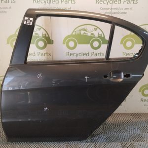 Puerta Trasera Izquierda Peugeot 408 (05832875)