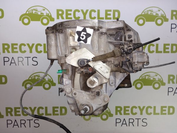 Caja De Velocidades Renault Sandero Rs 2.0 16v (03914102)