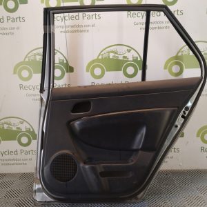 Puerta Trasera Derecha Kia Rondo (04652630) Lp*