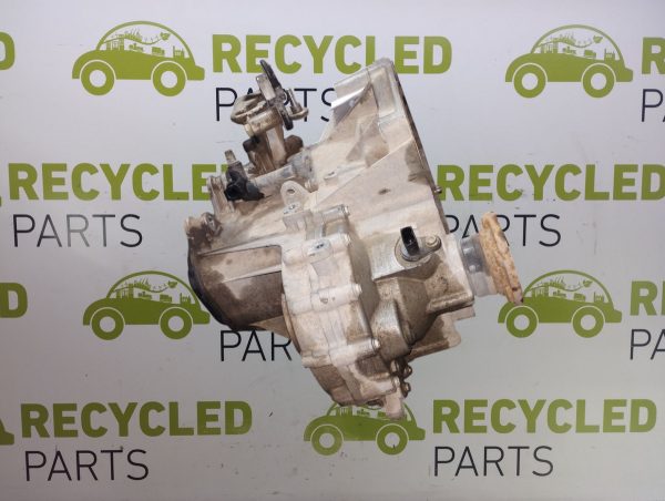 Caja De Velocidades Vw Suran 1.6 8v (06114901)