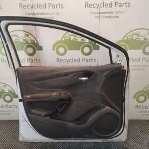 Puerta Delantera Izquierda Chevrolet Onix (05186416)