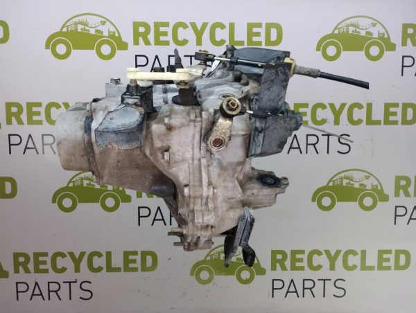 Caja De Velocidades Peugeot 208 1.5 8v (03741235) Lp