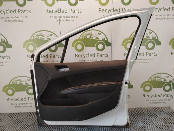 Puerta Delantera Derecha Peugeot 408 (04872236)