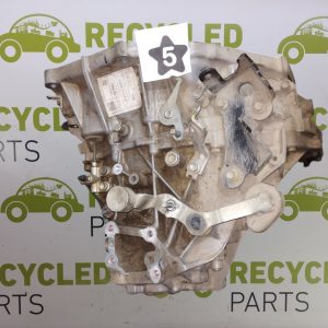 Caja De Velocidades Toyota Etios 1.5 16v (04967337)
