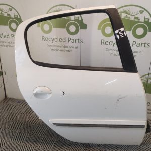 Puerta Trasera Derecha Peugeot 207 (05595046)