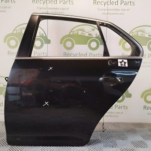 Puerta Trasera Izquierda Vw Vento Lv (04725279)