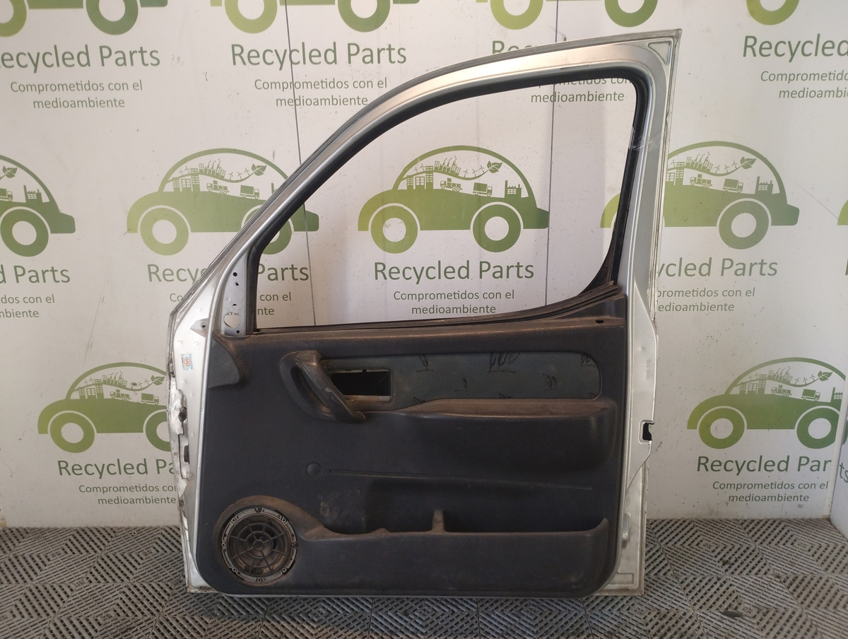 Puerta Delantera Derecha Peugeot Partner (07000205)