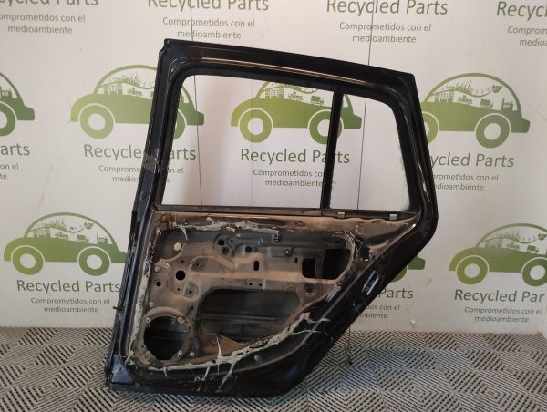 Puerta Trasera Derecha Renault Symbol (05259222)