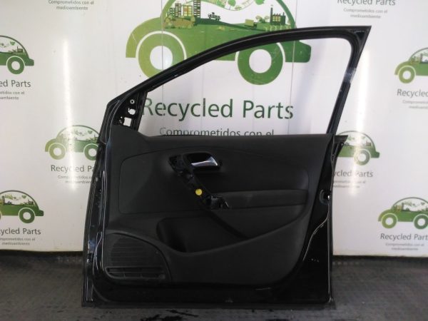 Puerta Delantera Derecha Vw Polo Ln (04525542)