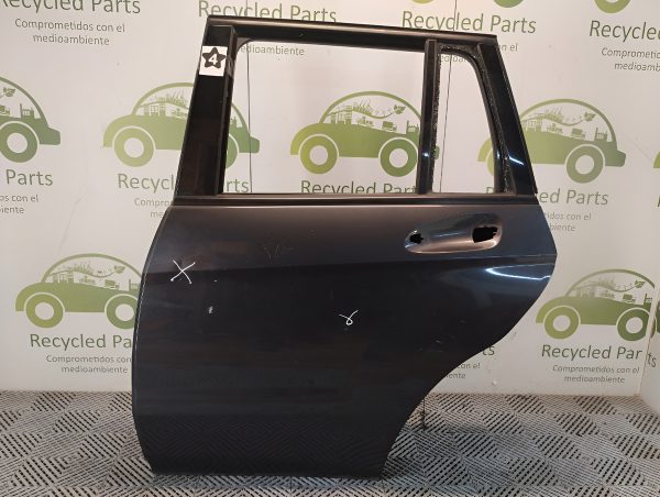 Puerta Trasera Izquierda Mercedes Benz Glk300 (04328218)