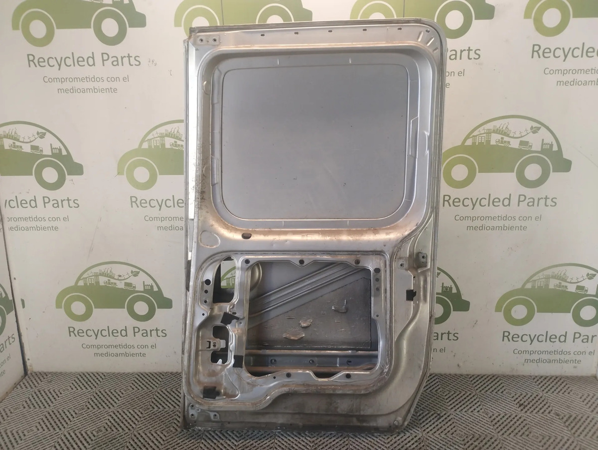 Puerta Trasera Derecha Renault Kangoo (06074693)