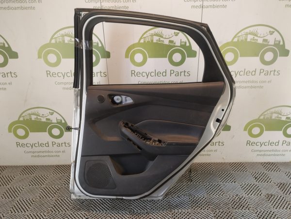 Puerta Trasera Derecha Ford Focus 3 (05380084)