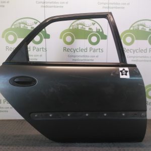 Puerta Trasera Derecha Renault Laguna Lv (04377773)