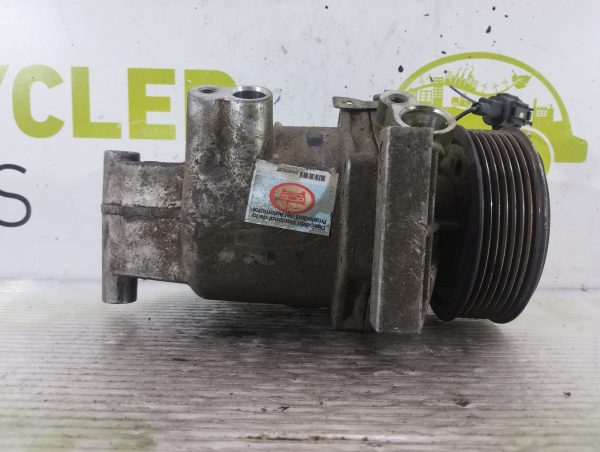 Compresor De A/a Nissan March 1.6 (04305037)