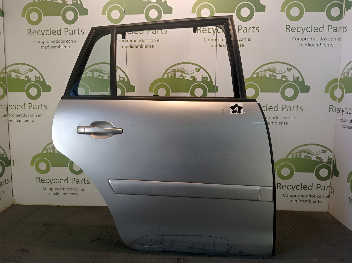 Puerta Trasera Derecha Citroen C4 Grand Picasso (04614013)