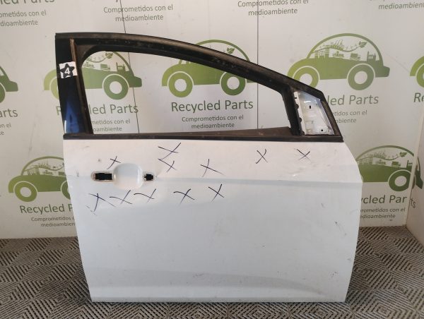 Puerta Delantera Derecha Ford Focus F2 (05831786)