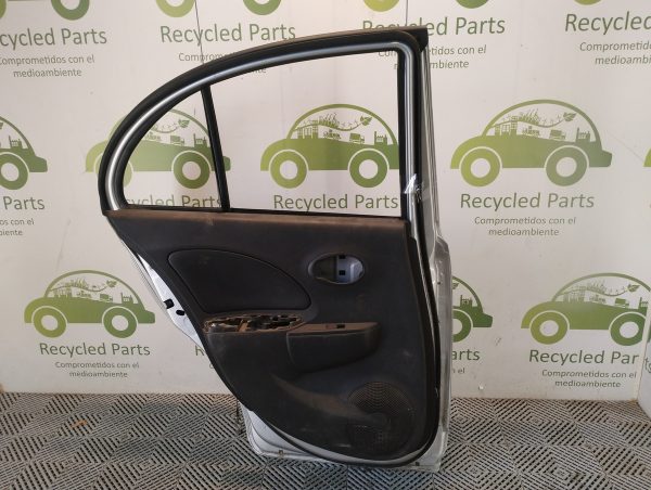 Puerta Trasera Izquierda Nissan March (05242464)