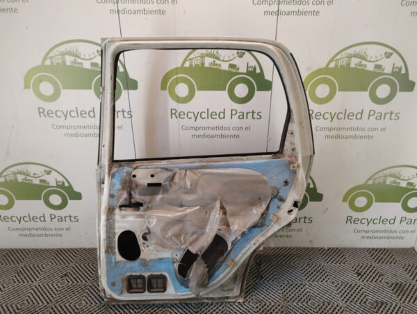 Puerta Trasera Derecha Chevrolet Corsa (02183194)
