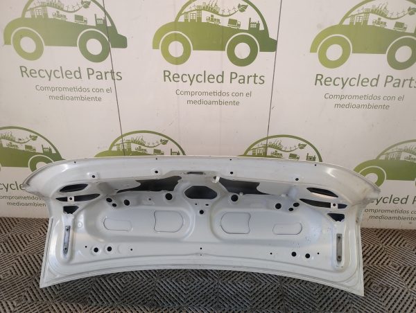 Tapa De Baul Toyota Corolla G11 (05960623)