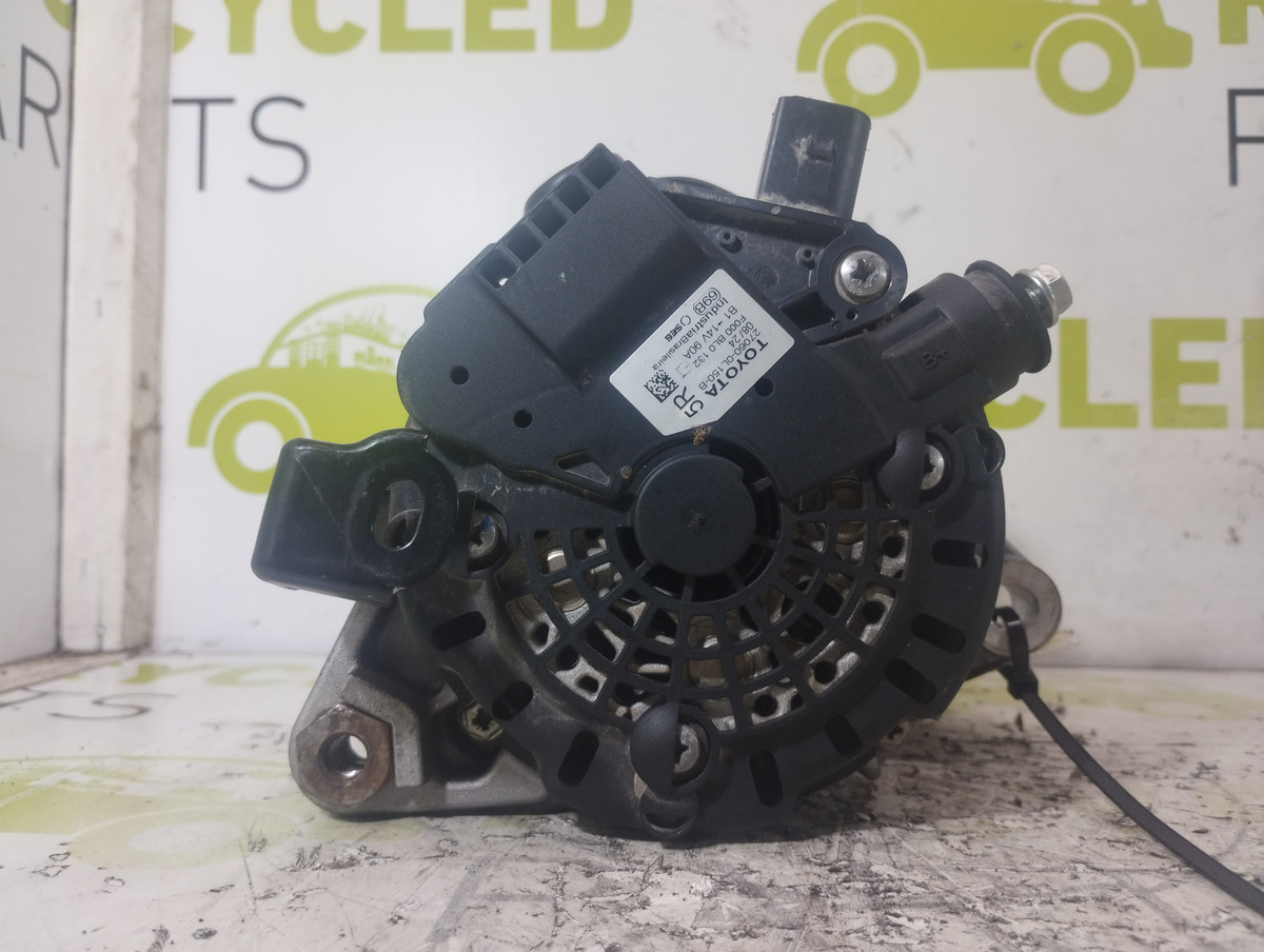 Alternador Toyota Hilux 2.4 (06061170)