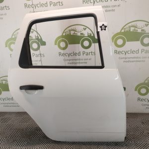 Puerta Trasera Derecha Renault Duster (05844202)