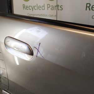 Puerta Delantera Derecha Honda Fit Li (04564044)