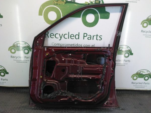 Puerta Delantera Derecha Mitsubishi Space Wagon (04516367)