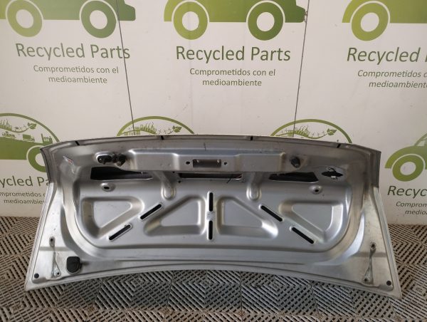 Tapa De Baul Ford Fiesta Max (05524084)
