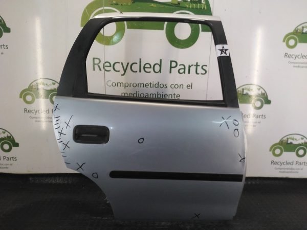Puerta Trasera Derecha Chevrolet Corsa (04635032)
