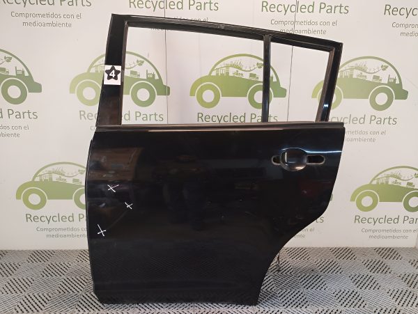 Puerta Trasera Izquierda Nissan Tiida 5p (04931403) Lp