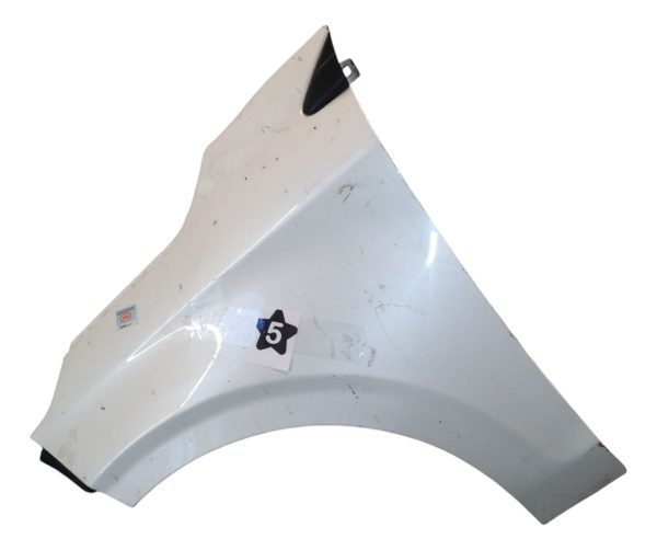 Guardabarro Izquierdo Fiat Cronos (06015898)