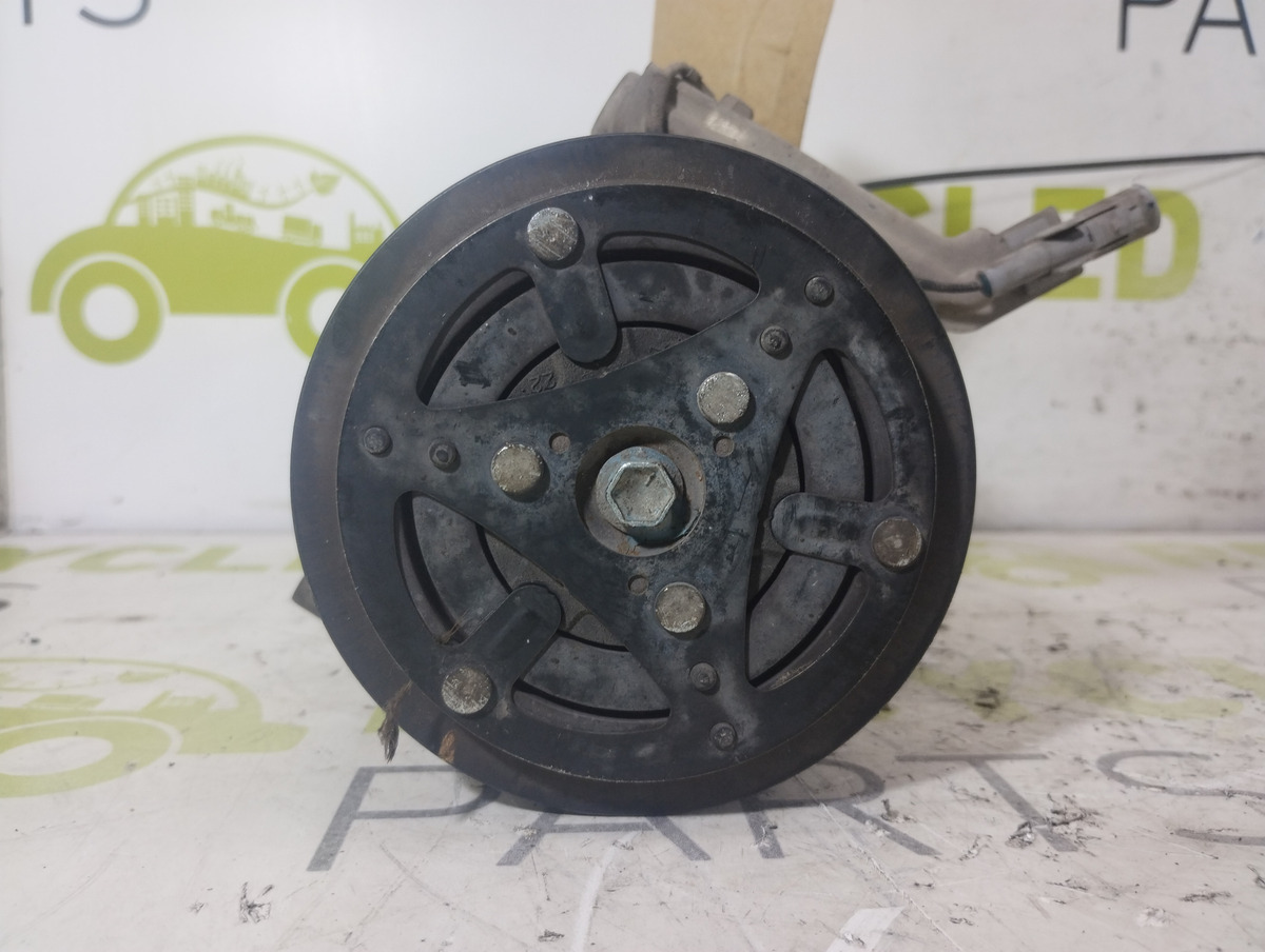Compresor De A/a Toyota Etios 1.5 (05562838)