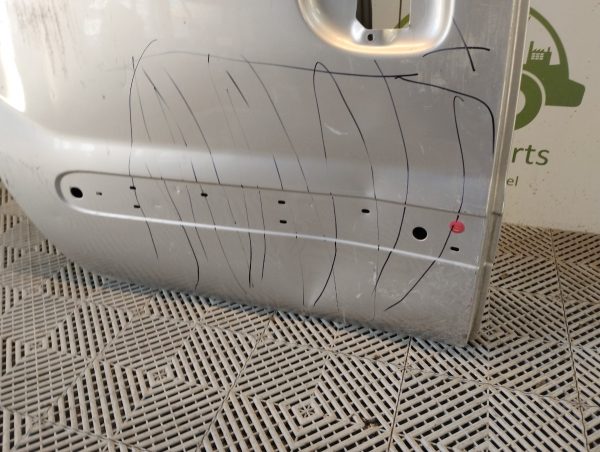Puerta Trasera Derecha Renault Kangoo (03749407)
