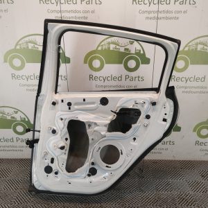 Puerta Trasera Derecha Peugeot 208 (06050615)