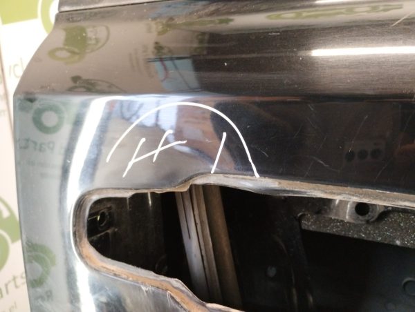 Puerta Delantera Derecha Kia Sorento (04026815)