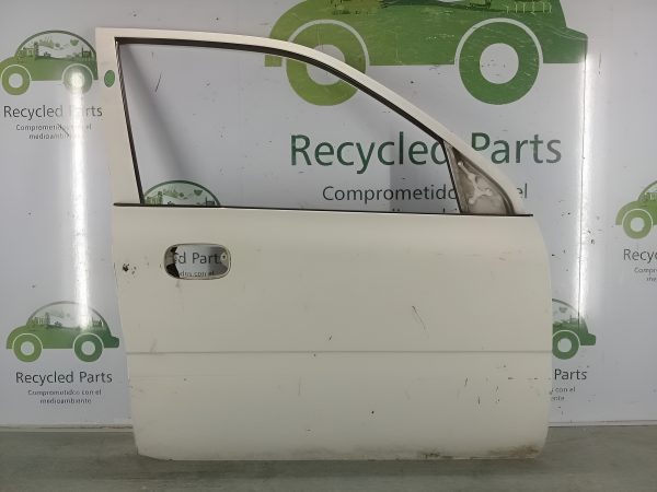 Puerta Delantera Derecha Suzuki Alto (03033114)