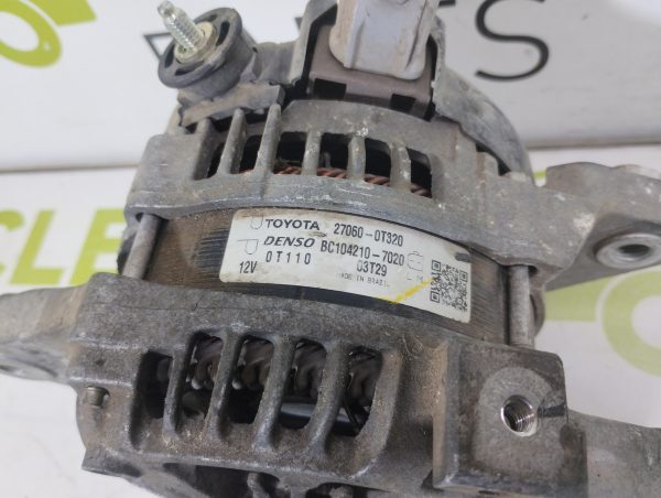 Alternador Toyota Corolla 1.8 (05908389)
