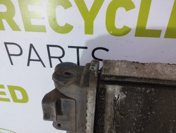 Radiador De Agua Renault Sandero 1.6 (05787050)