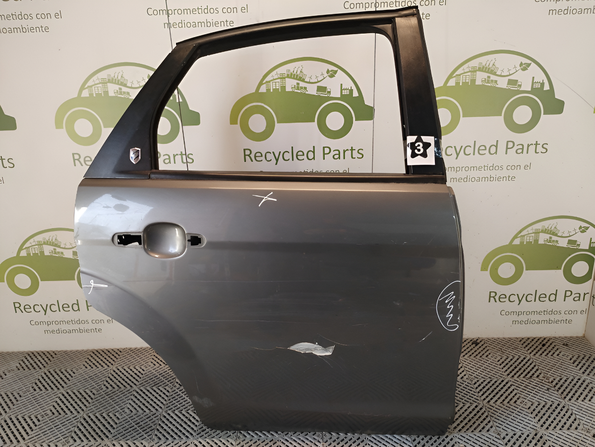 Puerta Trasera Derecha Ford Focus F2 (05031661)