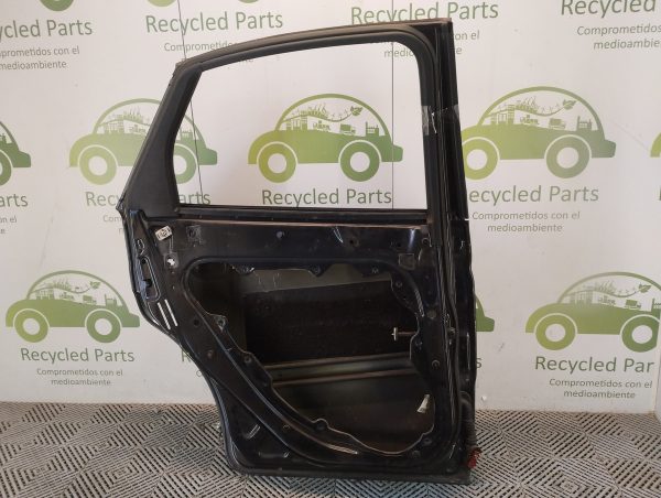 Puerta Trasera Izquierda Ford Focus 2 (05158141)