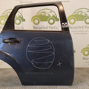 Puerta Trasera Derecha Ford Fiesta Max (04261098)