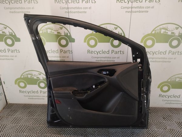 Puerta Delantera Izquierda Ford Focus F3 (06023713)