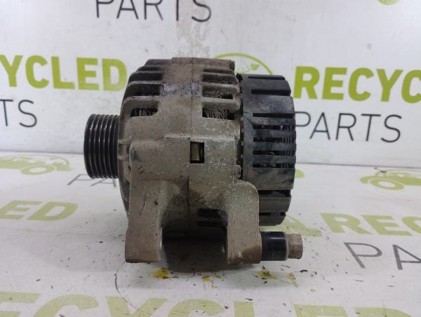 Alternador Peugeot 207 1.4 (05884878)