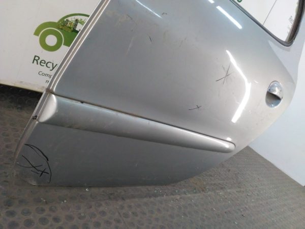 Puerta Trasera Izquierda Peugeot 206 (02498754) Lp
