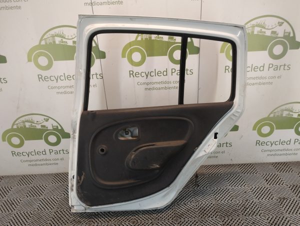 Puerta Trasera Derecha Renault Clio Mio (05998621)