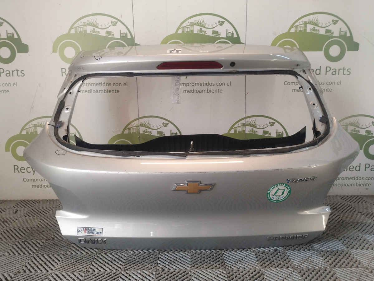 Porton Trasero Chevrolet Onix Ln (04009932)