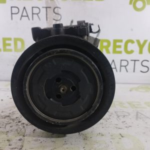 Compresor De A/a Peugeot 5008 1.6 (06033590)